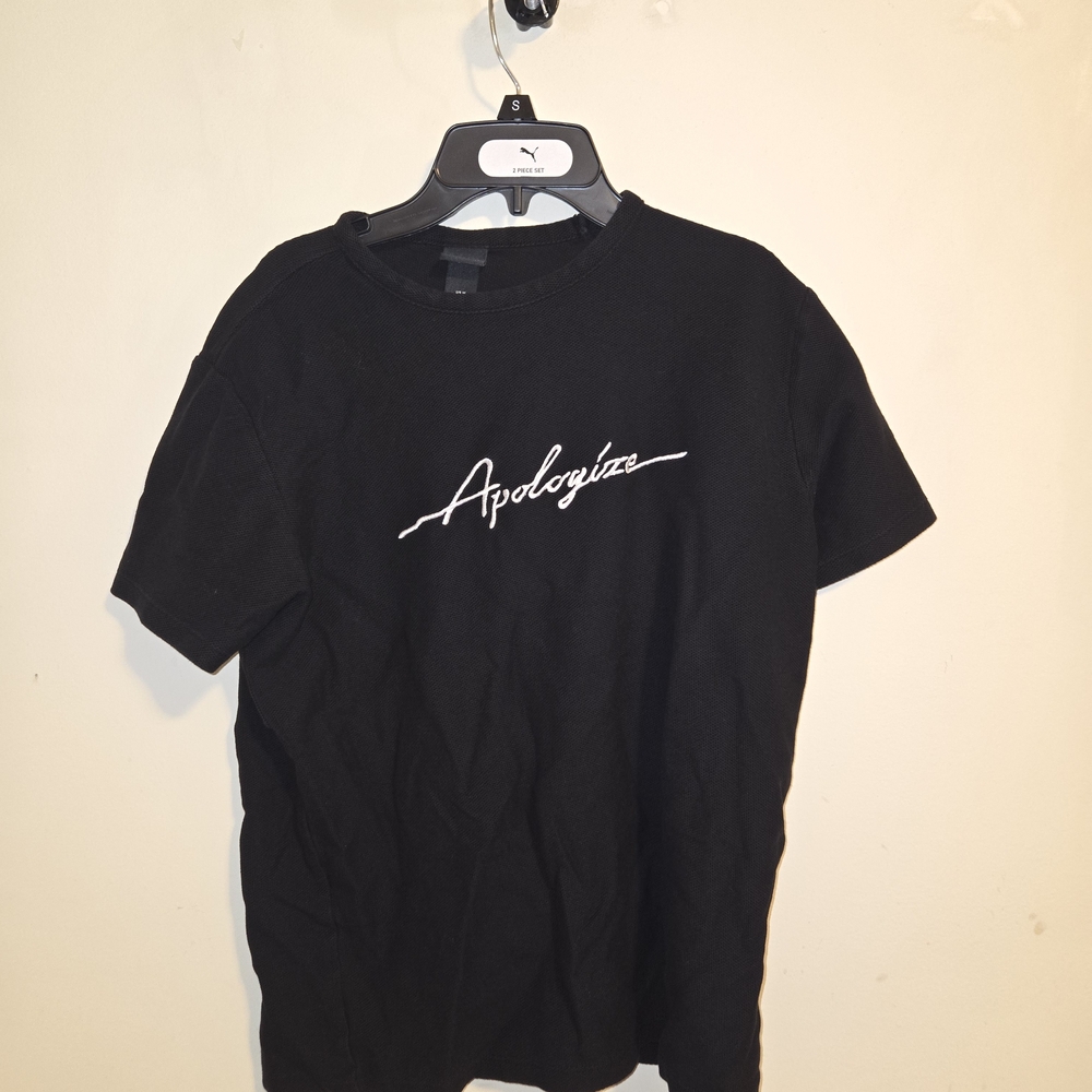 H&M Black Apologize Tee